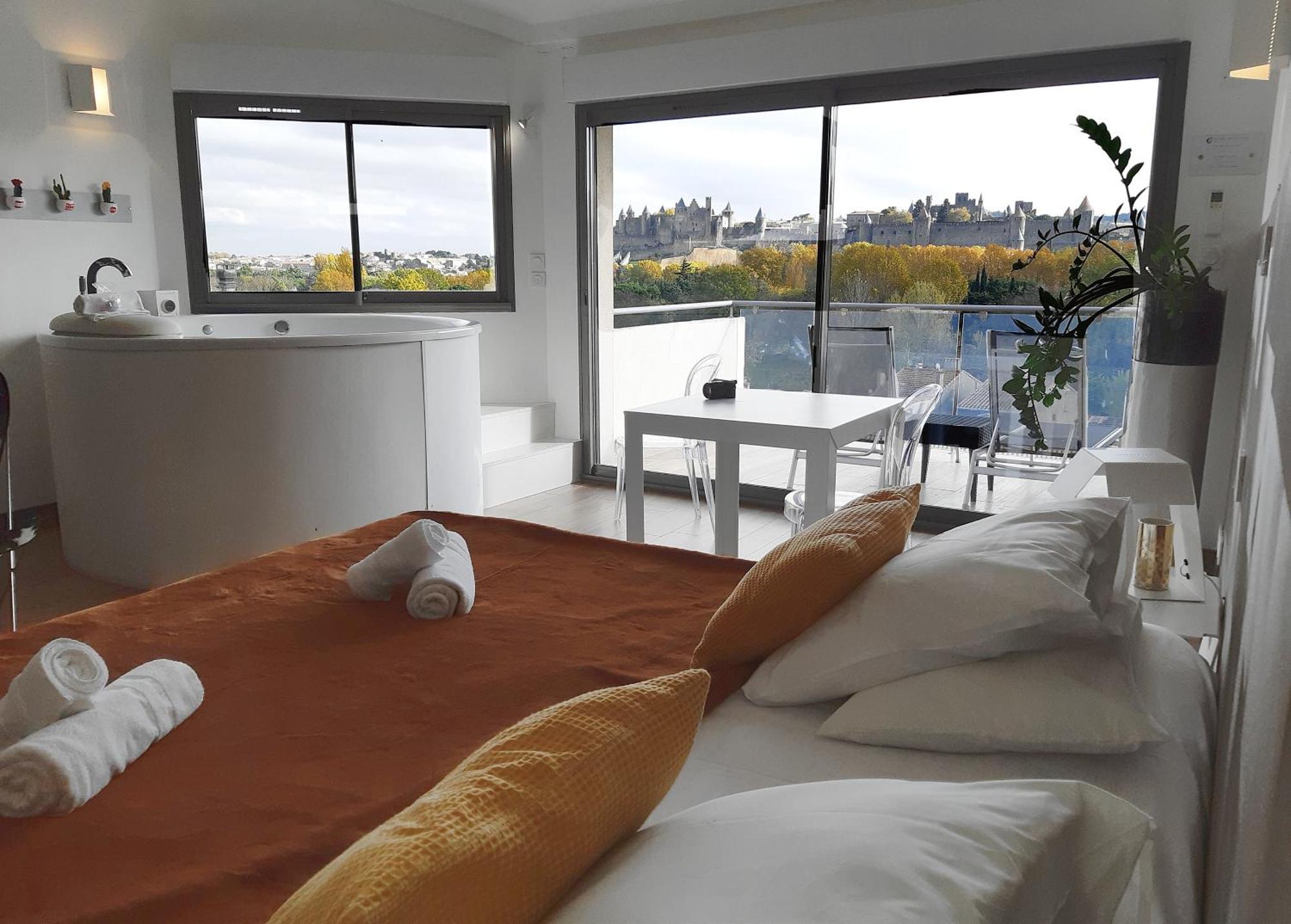 Les Suites Du Saint Nazaire - Les Balcons De La Cite Carcassonne Bagian luar foto