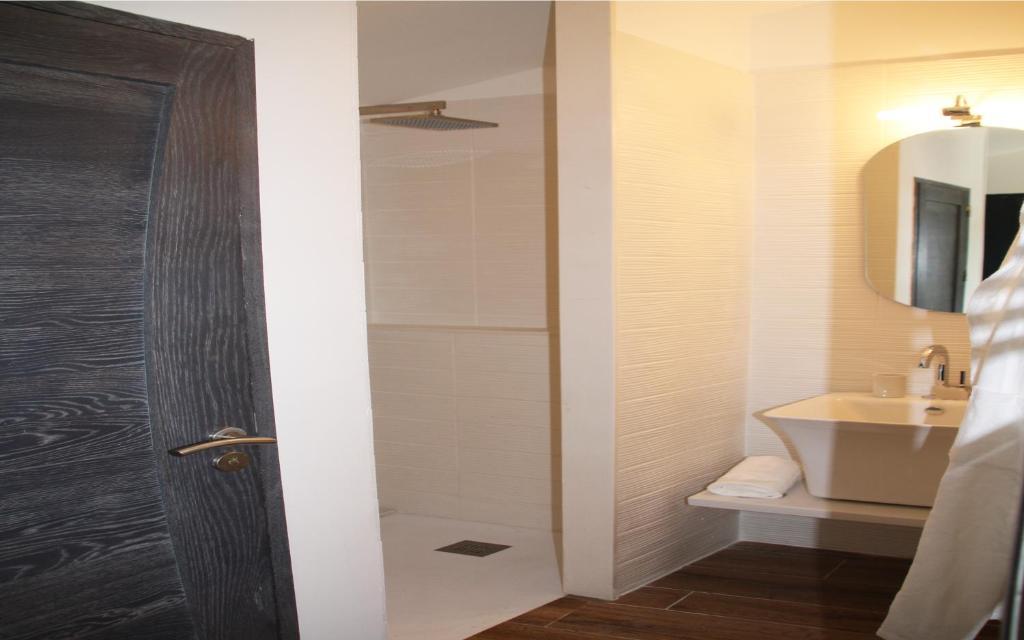 Les Suites Du Saint Nazaire - Les Balcons De La Cite Carcassonne Ruang foto